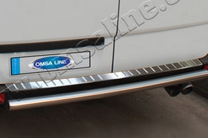 Накладка на задний бампер полированная Omsa Line Volkswagen Crafter 2006-2019 ― Auto-Clover