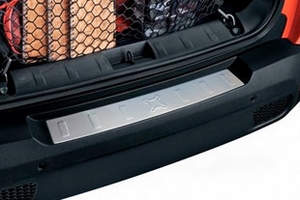 Накладка на задний бампер полированная Omsa Line Jeep Renegade 2015-2019 ― Auto-Clover