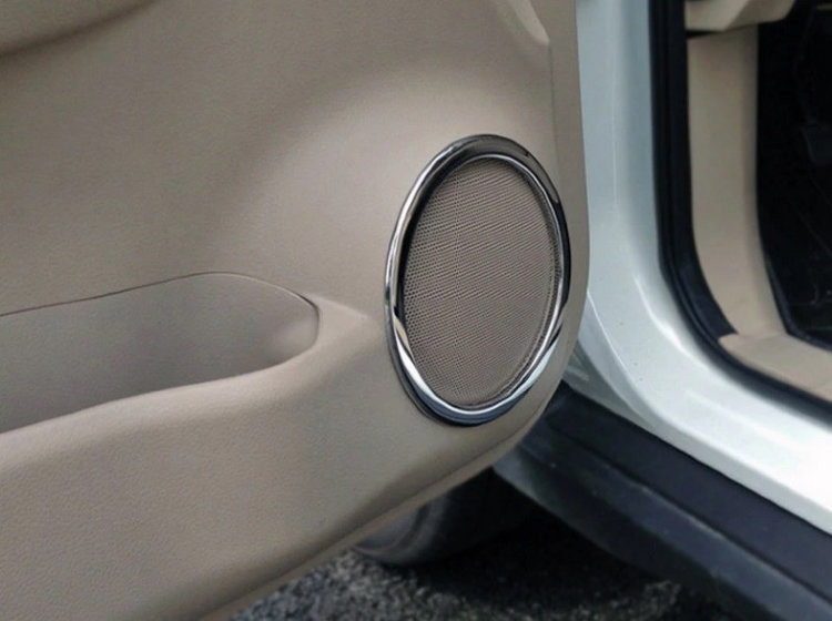 Накладки на динамики дверей пластиковые OEM-Tuning Nissan Qashqai 2014-2019 no.1146