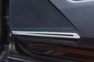 Накладки на динамики дверей пластиковые OEM-Tuning Volkswagen Tiguan II 2016-2019 ― Auto-Clover
