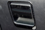 Накладки на кнопку открытия бардачка стальные черные OEM-Tuning Mazda CX-5 2017-2019