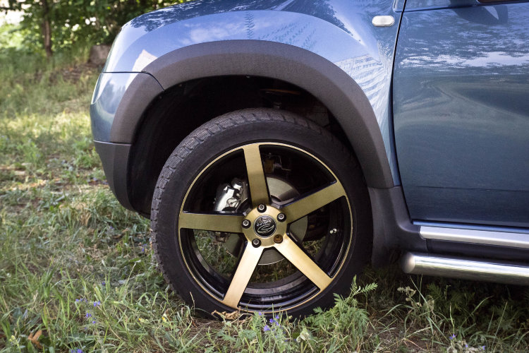Накладки на колёсные арки Русская Артель Renault Duster 2011-2019 no.18471