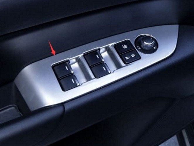 Накладки на панель управления на дверях пластиковые OEM-Tuning Mazda CX-5 2017-2019 no.1906