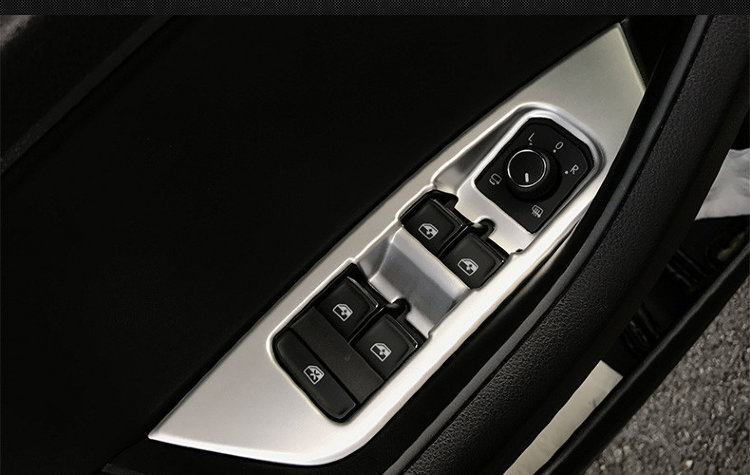 Накладки на панель управления на дверях пластиковые OEM-Tuning Skoda Kodiaq 2016-2019 no.5623