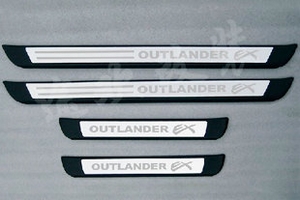 Накладки на пороги OEM-Tuning Mitsubishi Outlander III 2013-2019 ― Auto-Clover