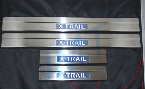 Накладки на пороги с Led подсветкой JMT Nissan X-Trail 2014-2019 no.15036