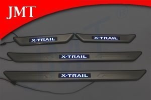 Накладки на пороги с Led подсветкой JMT Nissan X-Trail 2007-2014 ― Auto-Clover