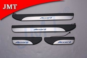 Накладки на пороги с Led-подсветкой JMT Honda Accord IX 2013-2019 ― Auto-Clover