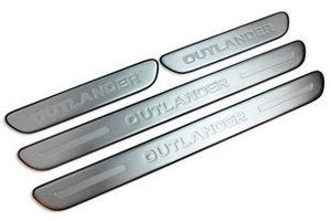 Накладки на пороги стальные (4 элемента) OEM-Tuning Mitsubishi Outlander III 2013-2019 ― Auto-Clover
