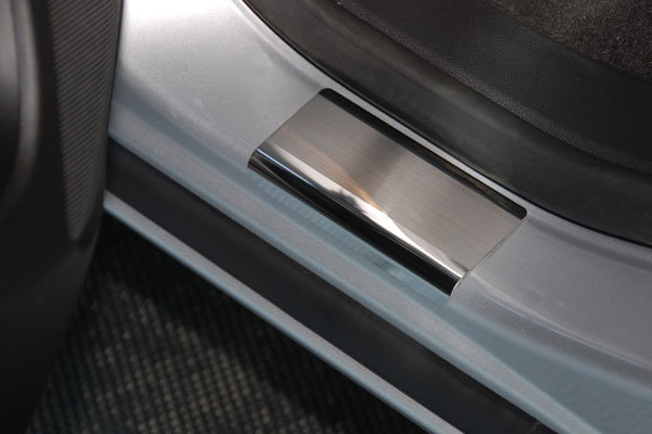 Накладки на пороги стальные Alu-Frost Opel Astra J 2009-2015 no.16275