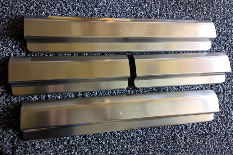 Накладки на пороги стальные INOX Alu-Frost Chevrolet Lacetti 2002-2013 no.5151
