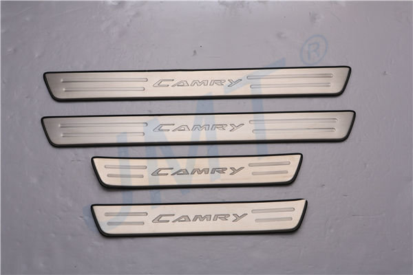 Накладки на пороги стальные JMT Toyota Camry 2011-2017 no.10676