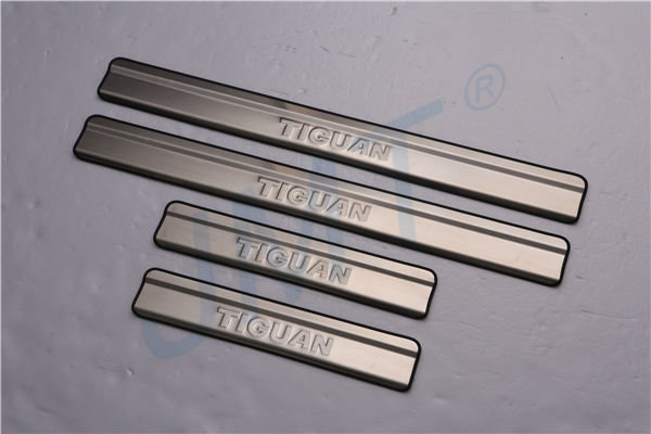 Накладки на пороги стальные JMT Volkswagen Tiguan I 2008-2016 no.8260