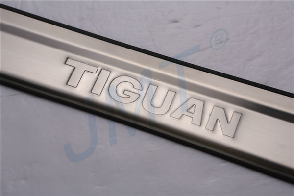 Накладки на пороги стальные JMT Volkswagen Tiguan I 2008-2016 no.8260