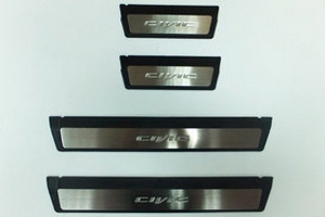 Накладки на пороги стальные OEM-Style JMT Honda Civic IX 2012-2019 ― Auto-Clover
