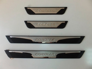 Накладки на пороги стальные OEM Style JMT Toyota Corolla 2013-2019 ― Auto-Clover