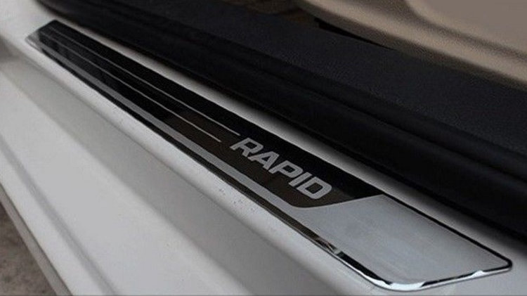 Накладки на пороги стальные OEM-Tuning Skoda Rapid 2012-2019 no.902