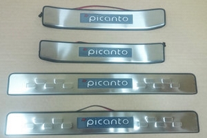 Накладки на пороги стальные с LED подсветкой JMT KIA Picanto 2012-2016 ― Auto-Clover