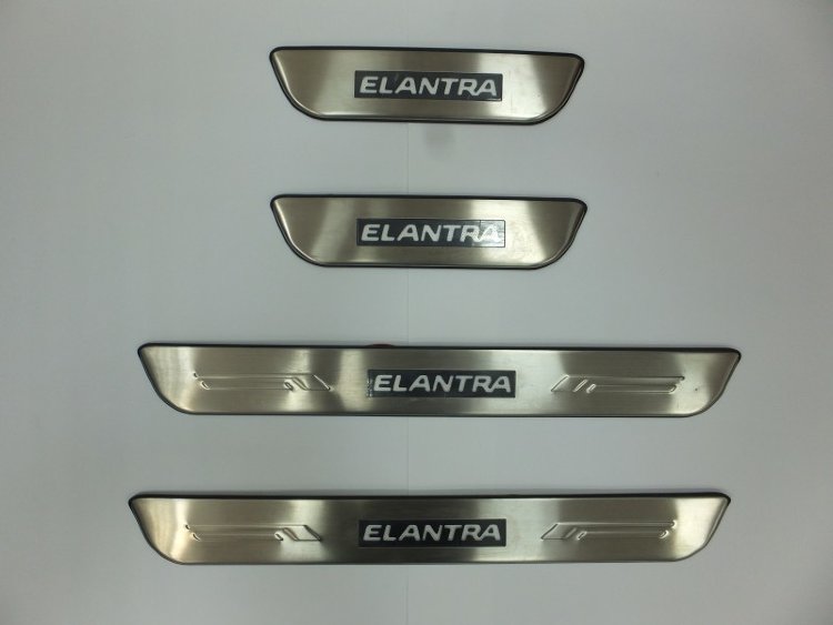 Накладки на пороги стальные с LED подсветкой JMT Hyundai Elantra 2016-2019 no.6945
