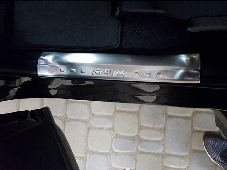 Накладки на пороги стальные (верхние) OEM-Tuning Toyota RAV4 2013-2019 no.5530