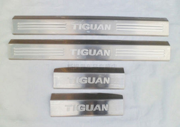 Накладки на пороги верхние стальные OEM-Tuning Volkswagen Tiguan I 2008-2016 no.1879