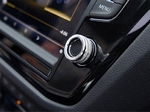 Накладки на ручки управления аудиосистемой пластиковые OEM-Tuning Volkswagen Tiguan II 2016-2019