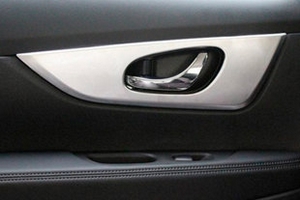 Накладки на внутренние панели дверей пластиковые OEM-Tuning Nissan Qashqai 2014-2019 ― Auto-Clover