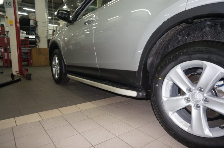 Пороги алюминиевые Alyans Can Otomotiv Toyota RAV4 2013-2019 no.11383