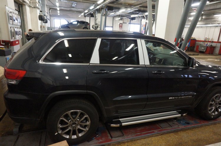 Пороги алюминиевые Brillant Silver Can Otomotiv Jeep Renegade 2015-2019 no.11630
