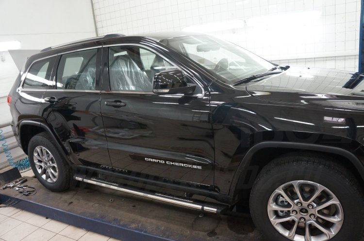 Пороги алюминиевые Emerald Black Can Otomotiv Производители Can Otomotiv no.4023