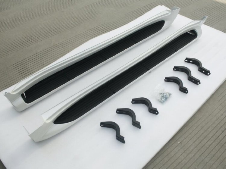 Пороги боковые с подсветкой белые OEM-Tuning Toyota Land Cruiser 200 2007-2019 no.7131