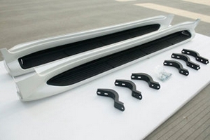 Пороги боковые с подсветкой белые OEM-Tuning Toyota Land Cruiser 200 2007-2019 ― Auto-Clover