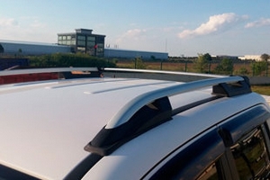 Рейлинги на крышу серебристые (для а/м с багажной подготовкой) FALCON Can Otomotiv Volkswagen Amarok 2010-2019 ― Auto-Clover