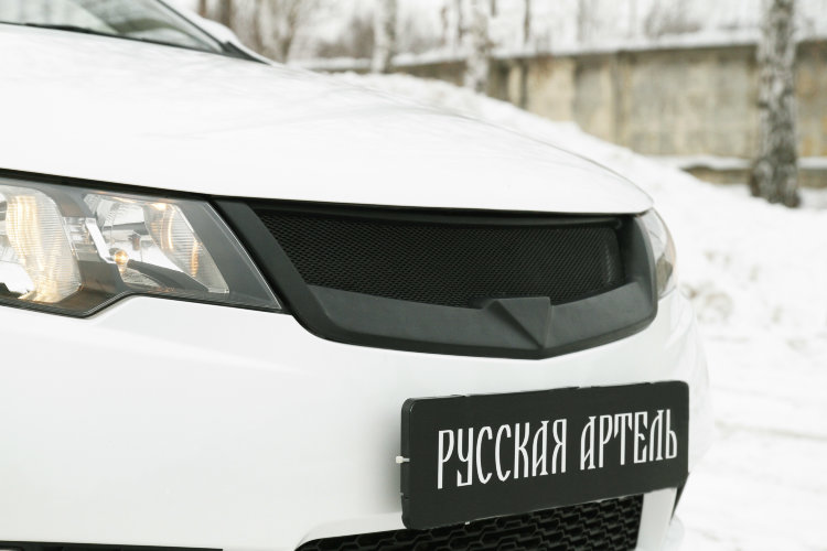 Решетка радиатора Русская Артель KIA Cerato 2009-2012 19521