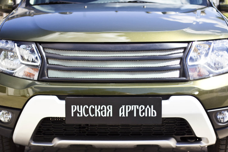 Решетка радиатора (с сеткой металлик) Русская Артель Renault Duster 2011-2019 no.231