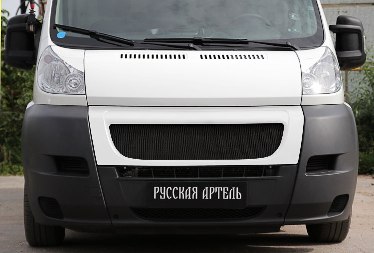Решётка радиатора с черной сеткой Русская Артель Citroen Jumper 2006-2019 no.741