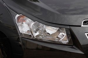 Реснички на фары (вариант 1) Русская Артель Chevrolet Cruze 2008-2016 ― Auto-Clover