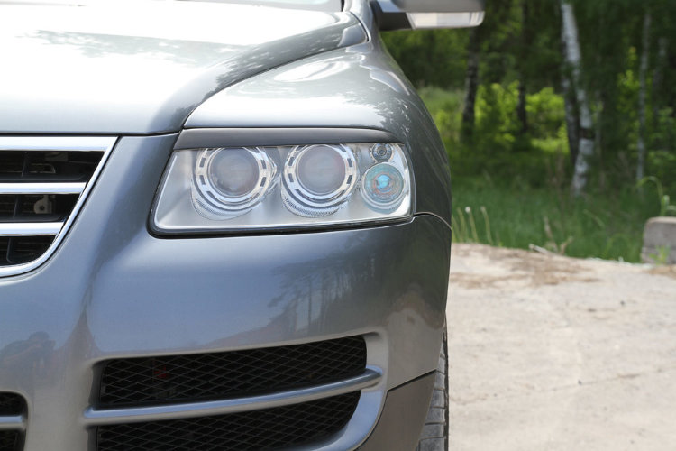 Реснички на передние фары Русская Артель Volkswagen Touareg I 2002-2009 no.580