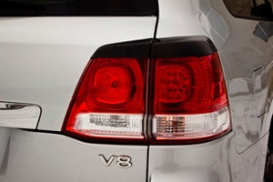Реснички на задние фонари Русская Артель Toyota Land Cruiser 200 2007-2019 ― Auto-Clover