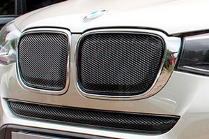 Сетка защитная 3D в решетку радиатора Premium черный Strelka BMW X3 (F25) 2010-2017 ― Auto-Clover