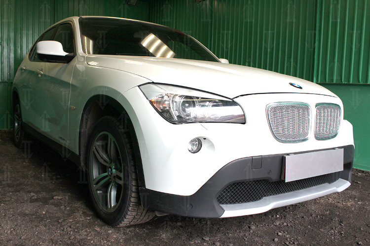 Сетка защитная 3D в решетку радиатора Premium хром Strelka BMW X1 (E84) 2009-2015 no.6711