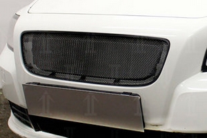 Сетка защитная 3D в решетку радиатора Standart черный Strelka Volvo S40 2004-2012 ― Auto-Clover