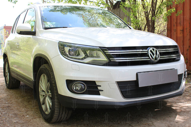 Сетка защитная в бампер Optimal черный Strelka Volkswagen Tiguan I 2008-2016 no.6598