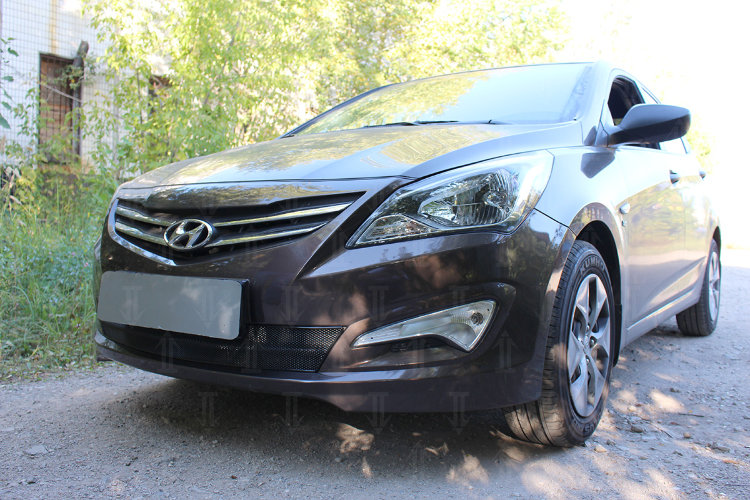 Сетка защитная в бампер Optimal черный Strelka Hyundai Solaris 2011-2017 no.6863