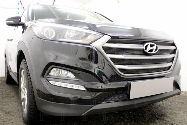 Сетка защитная в бампер Optimal черный Strelka Hyundai Tucson 2015-2019 no.6900