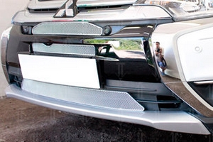 Сетка защитная в бампер Optimal хром Strelka Mitsubishi Outlander III 2013-2019 ― Auto-Clover
