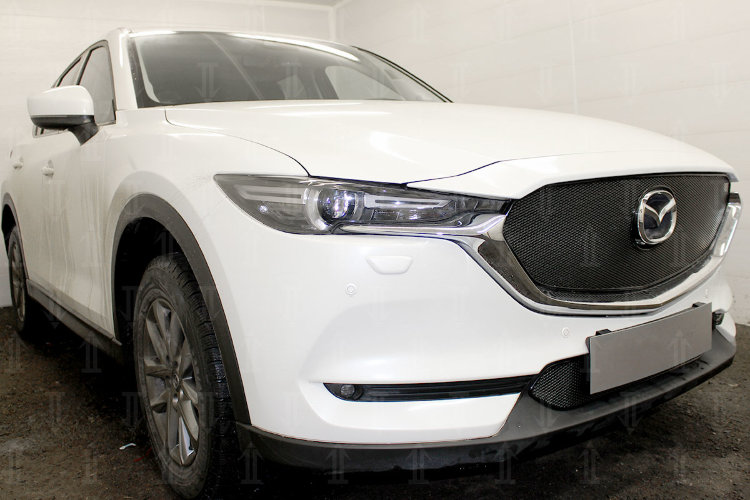Сетка защитная в бампер Premium черный Strelka Mazda CX-5 2017-2019 14222