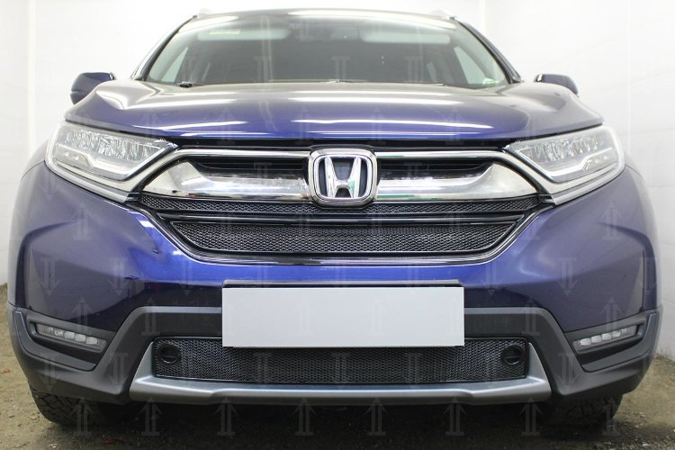 Сетка защитная в бампер Premium черный Strelka Honda CR-V V 2016-2019 13859