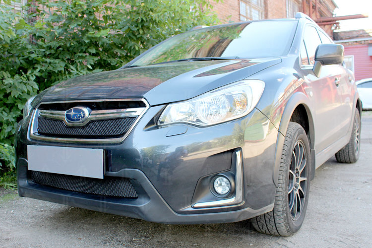 Сетка защитная в бампер Premium черный Strelka Subaru XV 2012-2018 no.6179
