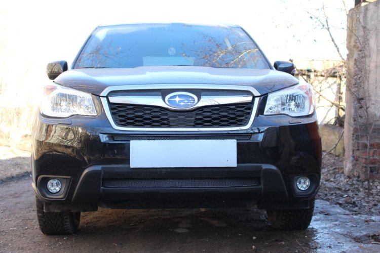 Сетка защитная в бампер Premium черный Strelka Subaru Forester 2013-2019 13120